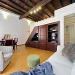 Lägenhet Borgo Comfortable Loft *
