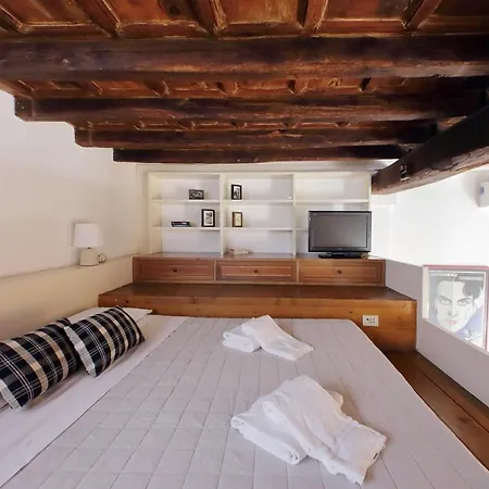 Borgo Comfortable Loft Apartmán *
